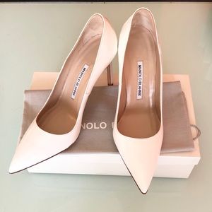 [Manolo Blahnik] BB White Patent Leather Pump 37.5